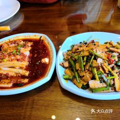 鸡蛋干炒肉图片