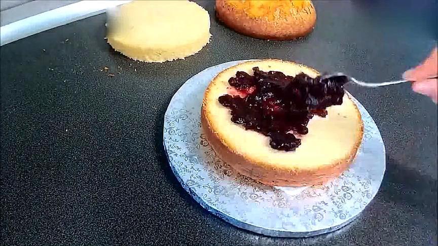 用微波炉做蛋糕最简单
