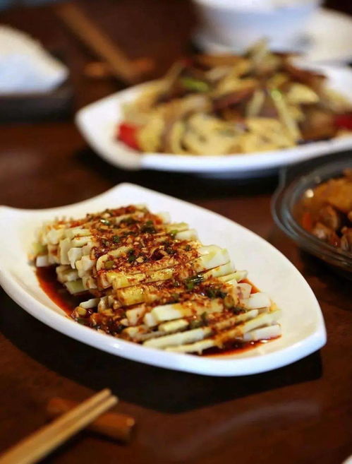 探寻光华大道的美食之旅