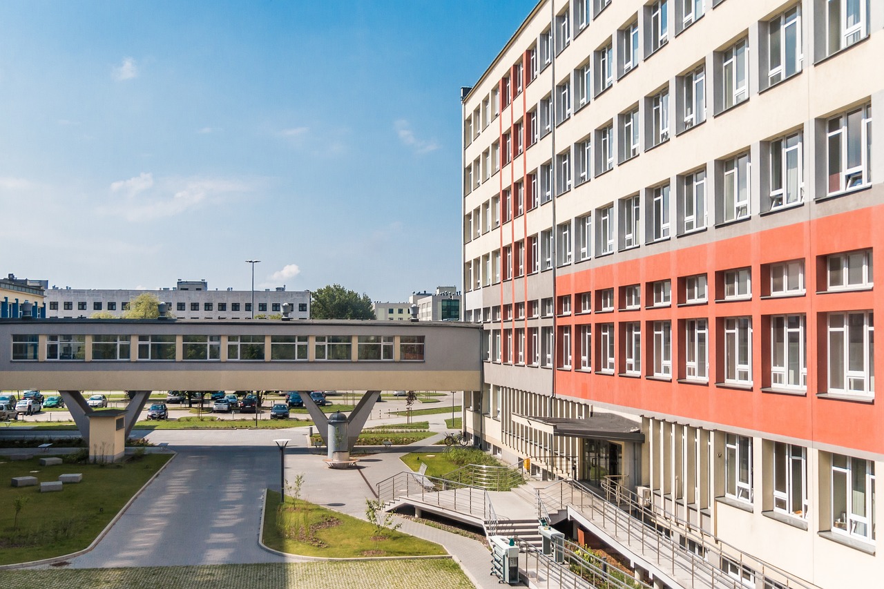 厦门大学历年分数线(厦门大学考多少分录取)